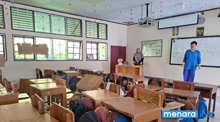 Siswa SMA Negeri 4 mengikuti simulasi Kesiapsiagaan  Bencana tahun 2025